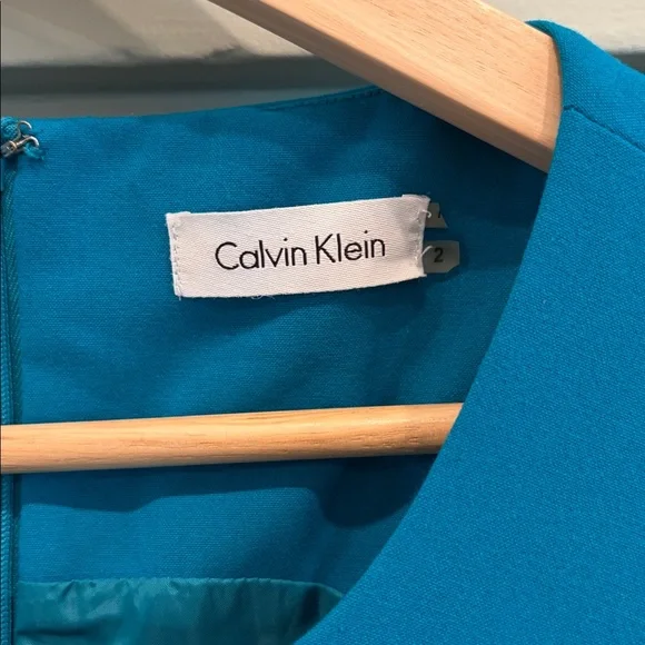 💙 Calvin Klein Starburst Sheath Dress – Women’s Size 2 ✨ - Picture 3 of 8